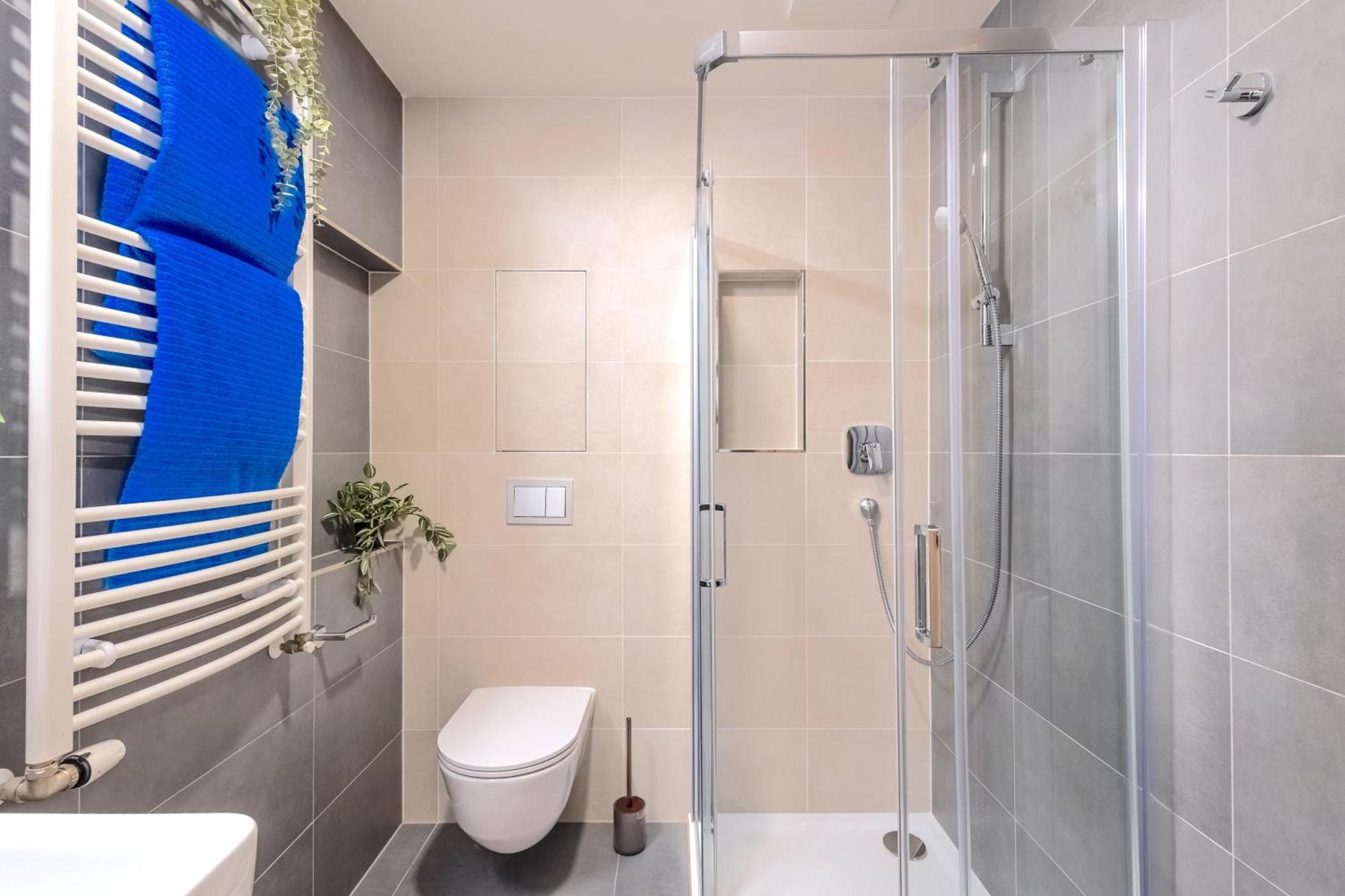 Design - Balcony, Free Parking, Yoga, 10 Mins To Center, By Gravity Apartment Prag